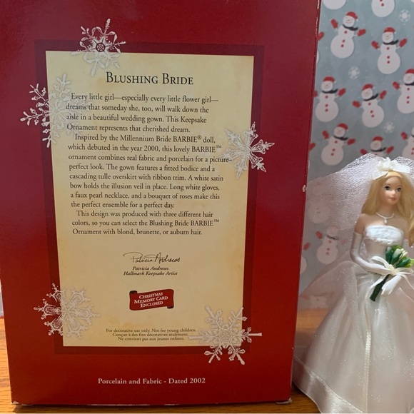 🎄2/30🎄 Hallmark Keepsake Ornament ~ Barbie ~ Blushing Bride 2002 - Picture 4 of 5